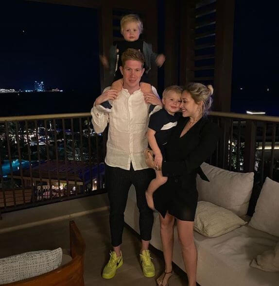 Herwig De Bruyne’s son, Kevin De Bruyne with his wife and children.